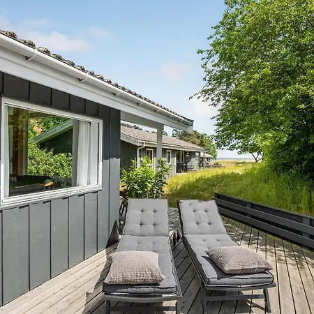 Blamejsen Holiday home Snogebaek